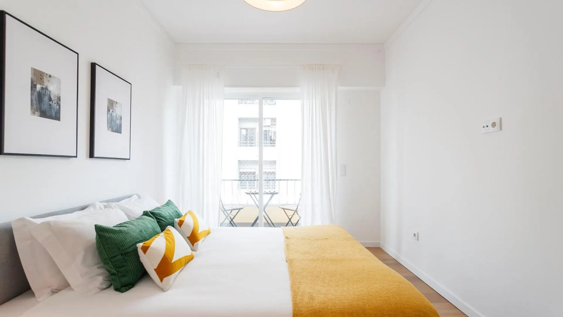 Brand New 2Br Apartment In Alcantara Lisbona